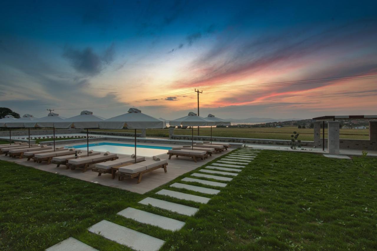Onar Limnos II Luxury Apartments Moúdhros Esterno foto