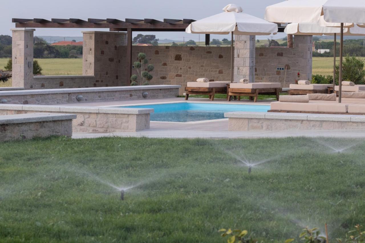 Onar Limnos II Luxury Apartments Moúdhros Esterno foto